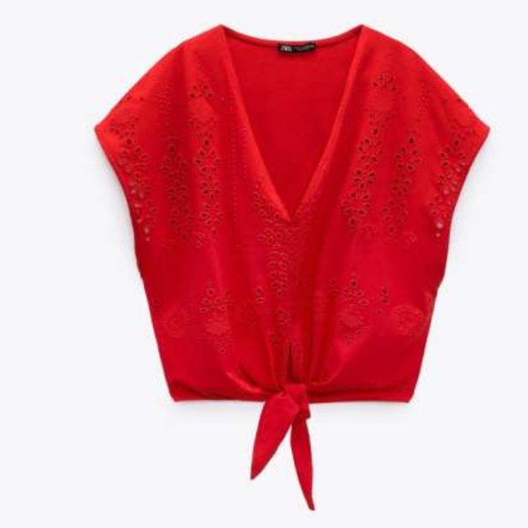 NWT Zara Red Eyelet Crop Top Tie Front Boho Blouse Bloggers Fav Small Red - Picture 2 of 9